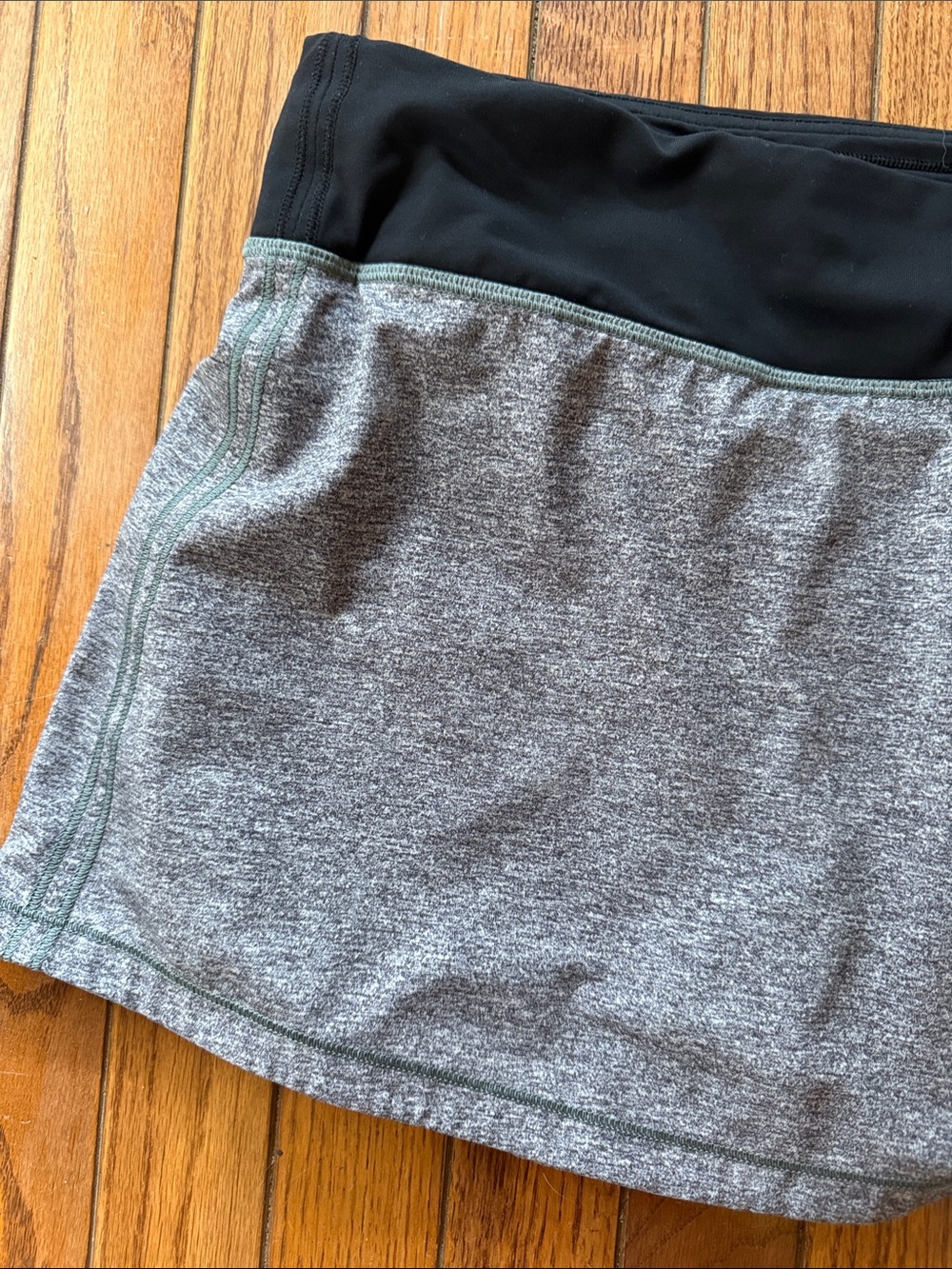 Lululemon Pace Rival Skirt, size 14 - Picture 9 of 16